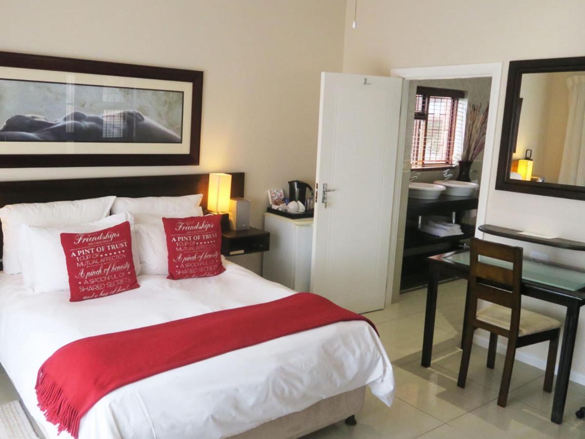 Ohannas Bnb & Self Catering Plettenberg Bay Kültér fotó
