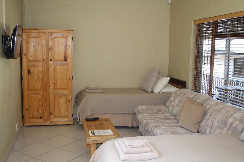 Ohannas Bnb & Self Catering Plettenberg Bay Kültér fotó