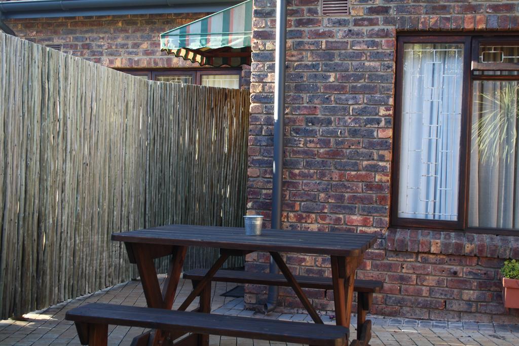 Ohannas Bnb & Self Catering Plettenberg Bay Szoba fotó