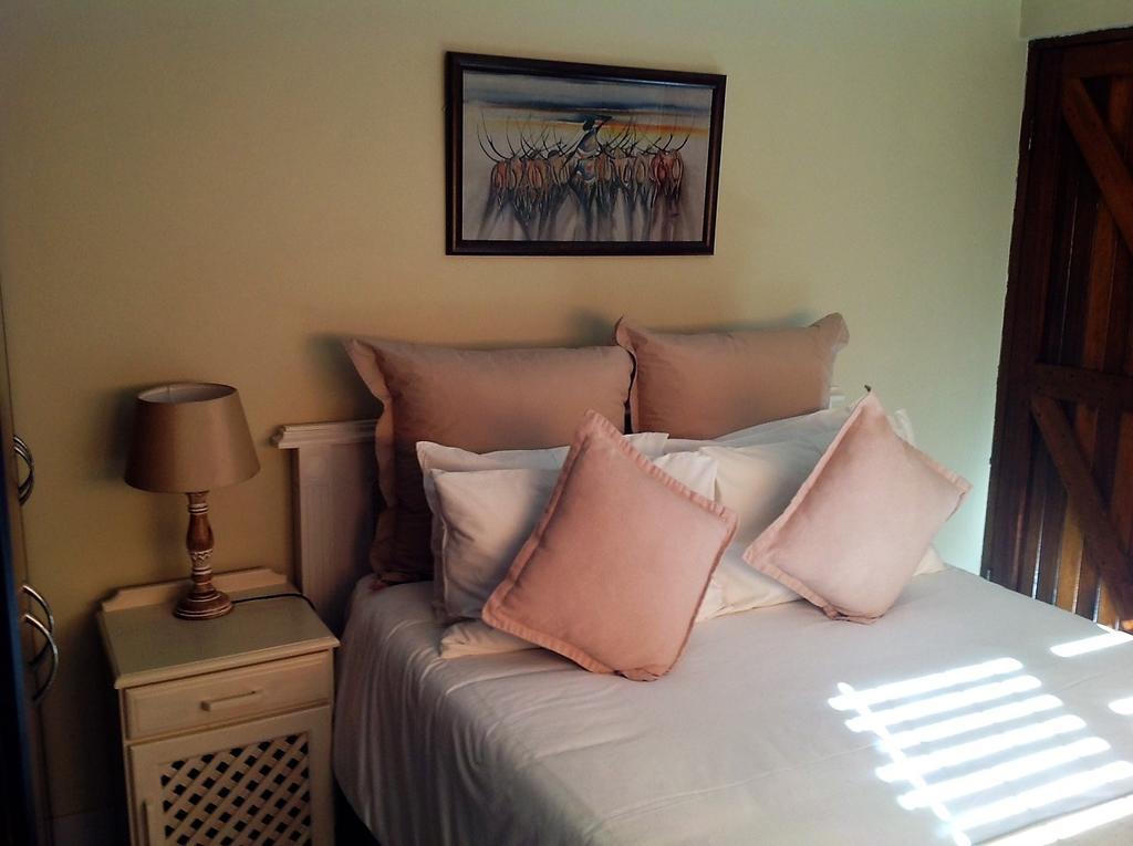 Ohannas Bnb & Self Catering Plettenberg Bay Szoba fotó