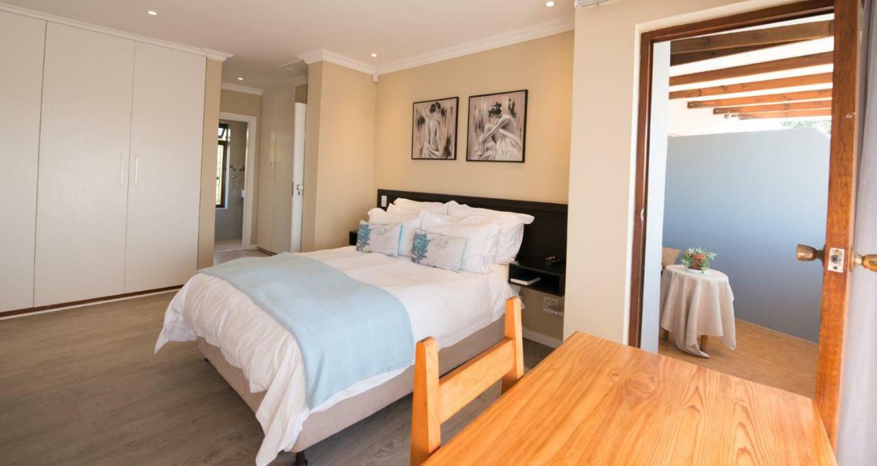 Ohannas Bnb & Self Catering Plettenberg Bay Kültér fotó