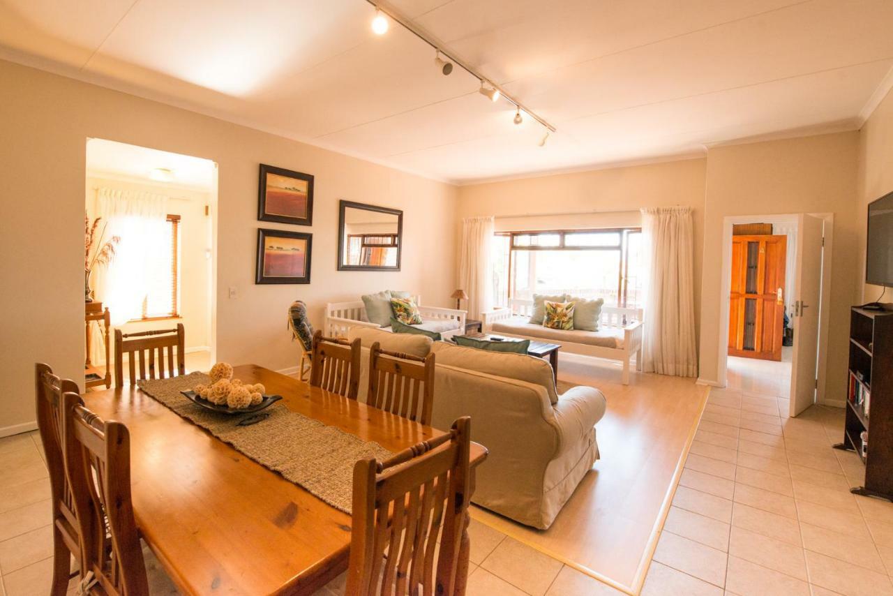Ohannas Bnb & Self Catering Plettenberg Bay Kültér fotó
